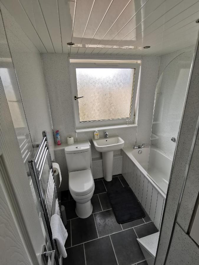 Glasgow Apartment Cozy And Ultramodern ภายนอก รูปภาพ